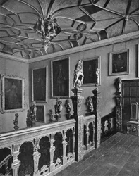 Der große Treppenabgang