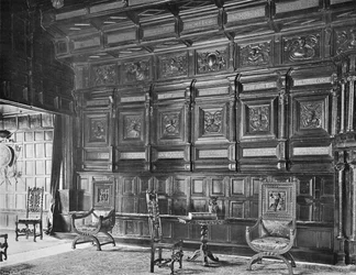 Die Alte Vertäfelung in der Großen Halle