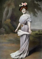 Französische Komödiantin Amelie Dieterle als Blanche im Stück "La ponette", Paris, Foto von Cheri Rousseau aus der Zeitung "Le Theatre" 1. August