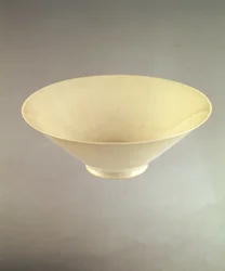Yung-lo-Weinbecher aus den Ching-te-Chen-Öfen, ca. 1403-25