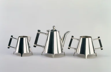 Nachmittagsteeset, hergestellt von James Dixon & Sons, Sheffield, entworfen ca. 1881