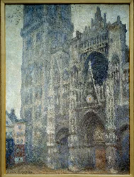 Das Portal der Kathedrale von Rouen; graues Wetter