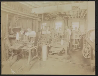 Dressler & Co. Filmstudio mit arbeitenden Männern, New York