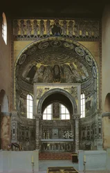Apsis und Ziborium mit Mosaiken, ca. 540
