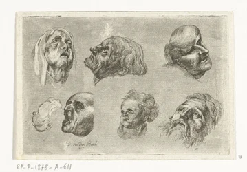 Studienblatt mit sieben Köpfen in zwei Reihen