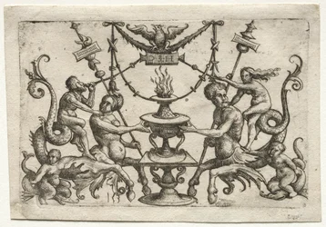 Ornament mit Sirene und Triton