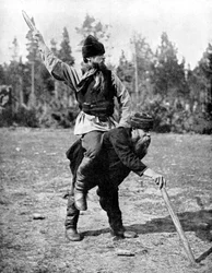 Finnen beim Kyykkä, dem Nationalspiel, 1936