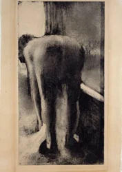 Nackte Frau, die mit den Füßen nahe ihrer Badewanne hockt, Monotypie in schwarzer Tinte (1834-1917), 1879-1883. Maße: 0,45 x 0,23 m. Paris, Louvre-Museum