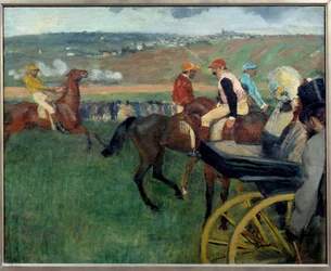 Die Rennbahn, Amateurjockeys in der Nähe eines Autos