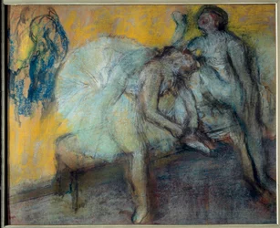 Zwei Tänzerinnen in Ruhe