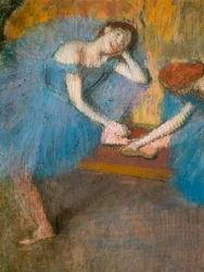 Zwei ruhende Tänzerinnen (auch bekannt als „Blaue Tänzerinnen“) (Detail). Um 1898. Pastell auf feinem Velinpapier.