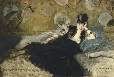 Frau mit Fächern