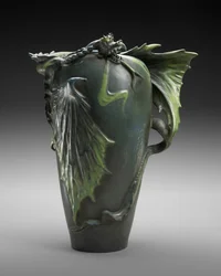 "Drachen"-Vase, Riessner, Stellmacher & Kessel, um 1900