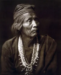 Nesjaja Hatali, Indianer, Navajo, ca. 1904, Foto Edward S. Curtis