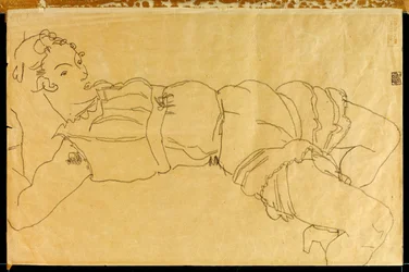 Junge Frau, die auf dem Rücken liegt, 1915