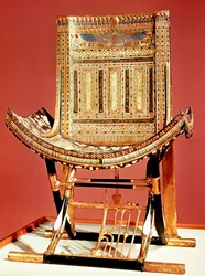 Der zeremonielle Thron des Pharaos, aus dem Grab Tutanchamuns (um 1370-52 v. Chr.), Neues Reich