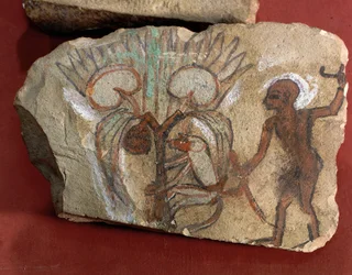 Ostrakon, das einen Affen zeigt, der Datteln pflückt, beobachtet von einem jungen Mann aus Ägypten, West-Theben, Deir el-Medina