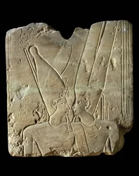 Pharao Ramses II und Gott Amun