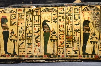 Detail der äußeren Sargbasis der Mumie von Nesyamun, möglicherweise gefunden in Deir El-Bahri, Neues Reich, ca. 1100 v. Chr.