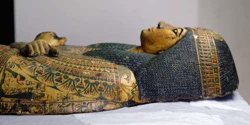 Detail des äußeren Sargdeckels der Mumie von Nesyamun, möglicherweise gefunden in Deir El-Bahri, Neues Reich, ca. 1100 v. Chr. (bemaltes Holz)