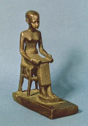 Sitzende Statue von Imhotep