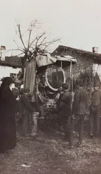 Album des Ersten Weltkriegs in Friaul-Julisch Venetien: Fotoelektrisches Auto, 01-04/1916
