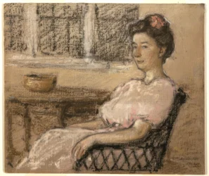 Sitzende Frau in Rosa