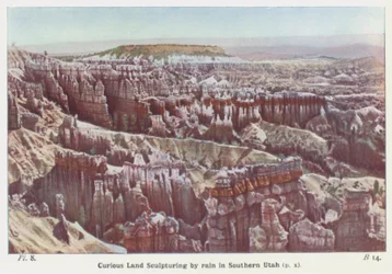 Kuriose Landskulpturen durch Regen in Süd-Utah