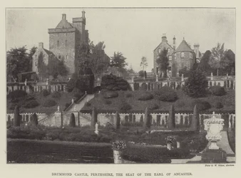 Drummond Castle, Perthshire, der Sitz des Earl of Ancaster