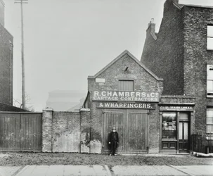 High Street, North Woolwich; später Pier Road, 1899