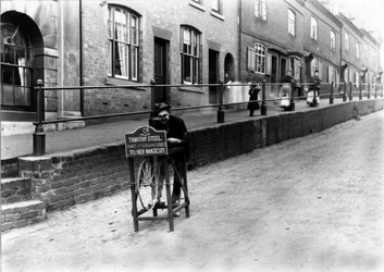 Messerschleifer, Hall Street, Kidderminster