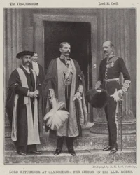 Lord Kitchener in Cambridge, der Sirdar in seinen LLD-Roben