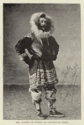 Mr. Harry de Windt in Tchuktchi-Kleidung