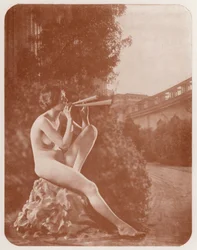 Nudistische Kunst: Die Muse