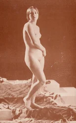 Nudistische Kunst: Tigerfrau