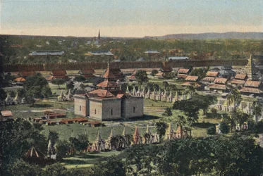 Pagoden oder Tempel in Mandalay