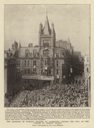 Die Frage der Frauendegrees in Cambridge, vor der Abstimmung an der Ecke der Trinity Street