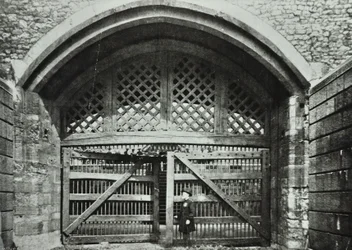 Tower of London, Tower Hill: Traitors Gate, 1890