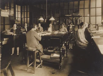 Unidentifizierte englische Ingenieurwerke, frühes 20. Jahrhundert (s/w Foto)