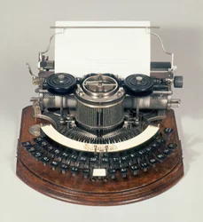 Hammond-Schreibmaschine mit der idealen Tastatur, um 1895