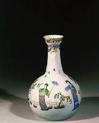 Liverpool-Wasserflasche mit emaillierter Chinoiserie-Dekoration, ca. 1750