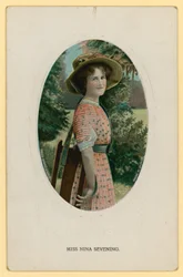 Miss Nina Sevening, Schauspielerin