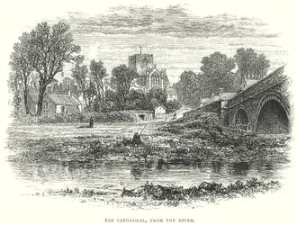 Die Kathedrale vom Fluss aus