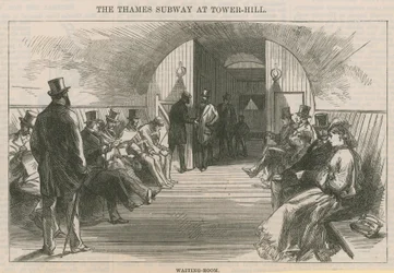 Der Thames Subway am Tower Hill