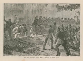 Der Mob reißt die Geländer im Hyde Park nieder