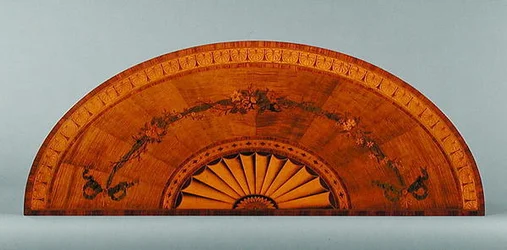 Oberseite eines Demi-Lune-Tisches, ca. 1775 (Intarsien aus Harewood und Satinwood)