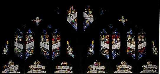 Fenster s2 mit dem singenden Engelschor