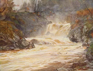 Die Wasserfälle von Lochay bei Hochwasser