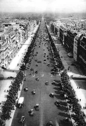 Blick auf die Avenue des Champs-Élysées, Paris, 1931