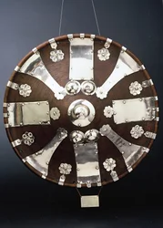 Schild (Leder & Silber)